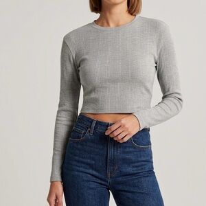 Abercrombie & Fitch Light Grey Ribbed Long-Sleeve Crop Top